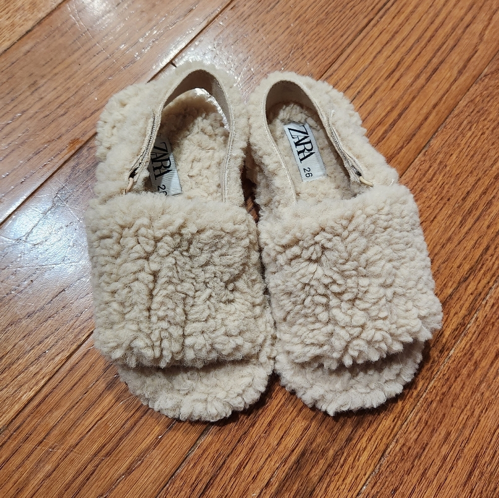 Zara Kids Faux Fur Sandals